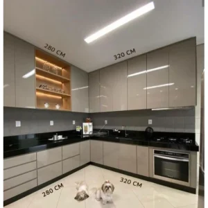 Kitchen 320 x 280 cm